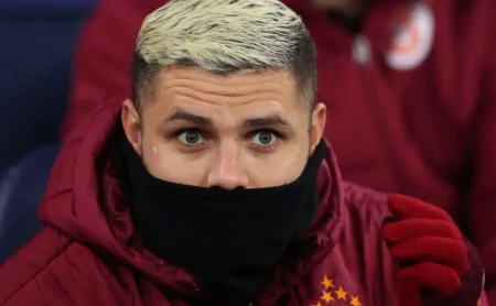 Fluminense desistiu de Icardi por valores considerados altos.