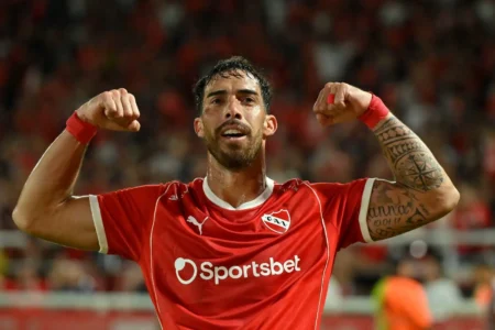 Fluminense negocia com Gabriel Ávalos, do Independiente.