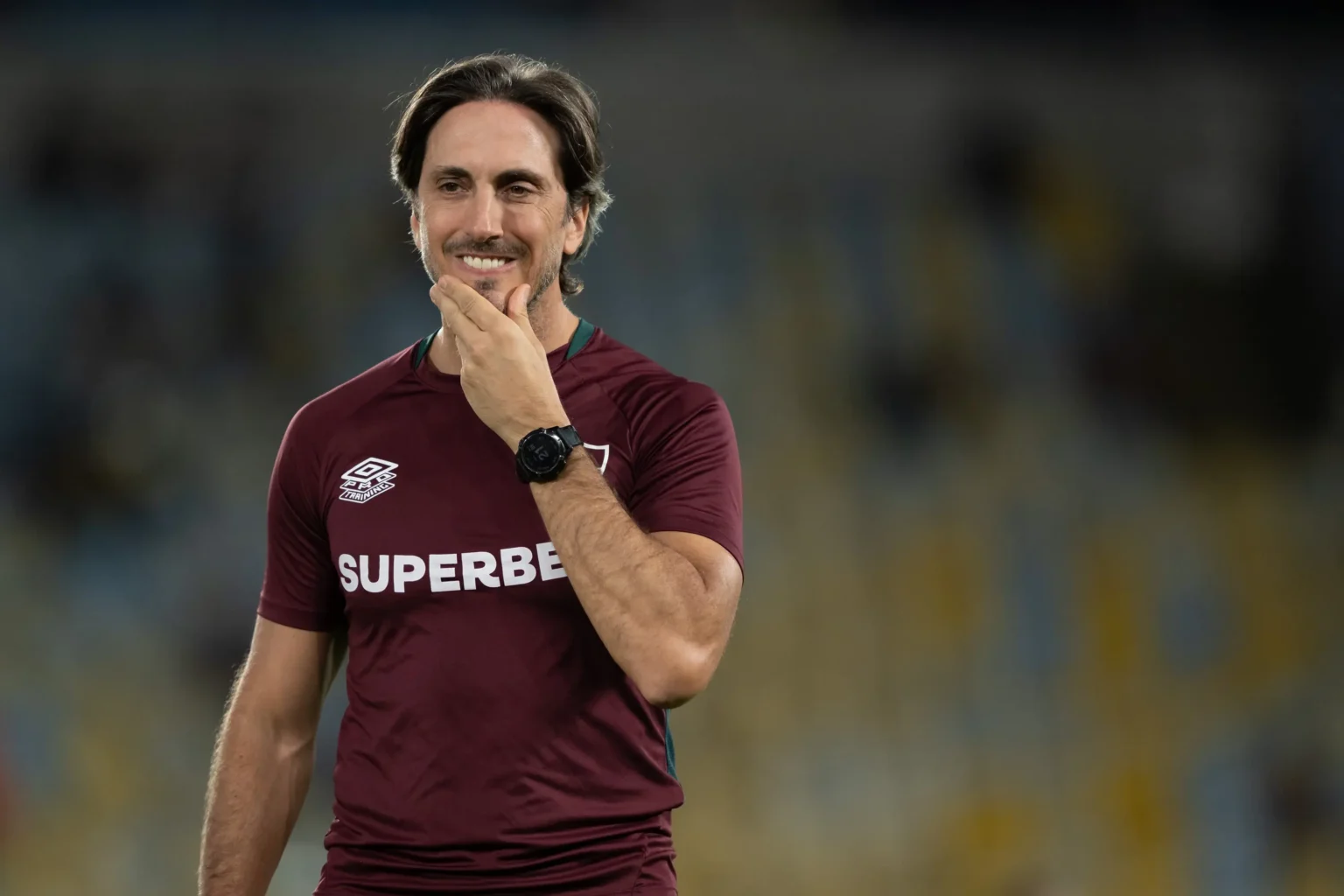 Fluminense enfrenta desfalques no setor e Zubeldía define estratégia para o clássico contra o Vasco