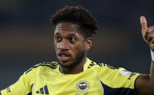 Fred é oferecido a rival do Internacional e pode voltar a jogar no Brasil.