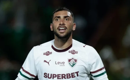 Freytes aponta falha na saída de bola de Palmeiras x Fluminense e relata: “Juiz não permitiu diálogo”