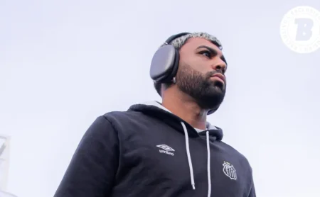 Gabigol busca recuperação no Santos e intensifica foco no Clube da Vila Belmiro Gabigol busca recuperação no Santos e intensifica foco no Clube da Vila Belmiro