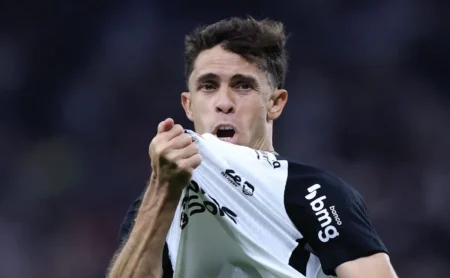 Gabriel Paulista evita gol do adversário com desarme impecável e salva o Corinthians Gabriel Paulista evita gol do adversário com desarme impecável e salva o Corinthians
