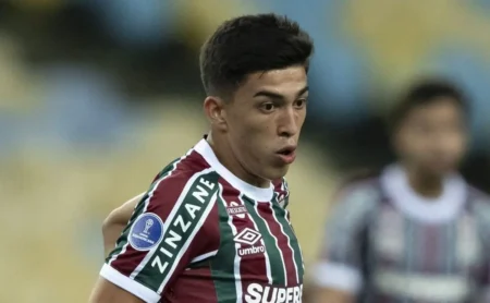 Grêmio busca Rubén Lezcano do Fluminense após a saída de Edenílson Grêmio busca Rubén Lezcano do Fluminense após a saída de Edenílson