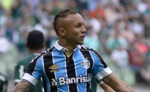 Grêmio busca Everton Cebolinha com força total e aposta no desejo do atacante de deixar o Flamengo