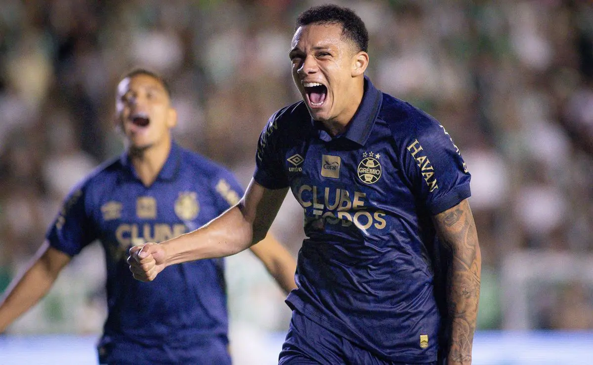 Grêmio derrota Juventude nos pênaltis e chega à final do Campeonato Gaúcho Grêmio derrota Juventude nos pênaltis e chega à final do Campeonato Gaúcho