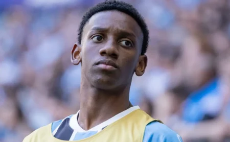 Grêmio planeja nova onda de dispensas e Gabriel Mec pode ser negociado, informa jornalista Grêmio planeja nova onda de dispensas e Gabriel Mec pode ser negociado, informa jornalista