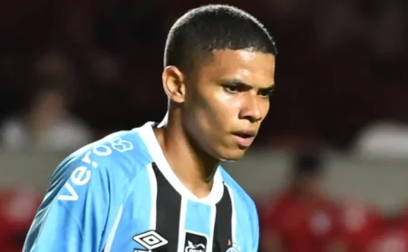 Grêmio reconhece impasse na contratação de Enamorado por conta de acordo milionário de direitos de TV