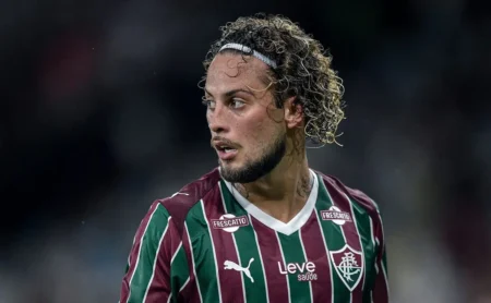 Guga busca titularidade no Fluminense e projeta temporada decisiva: “Colocar meu nome na história” Guga busca titularidade no Fluminense e projeta temporada decisiva: “Colocar meu nome na história”