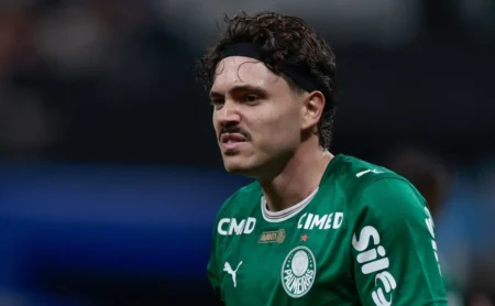 Gustavo Alfaro, técnico do Paraguai, alfineta Maurício do Palmeiras: “Agora é fácil querer o Paraguai, estamos na Copa do Mundo”