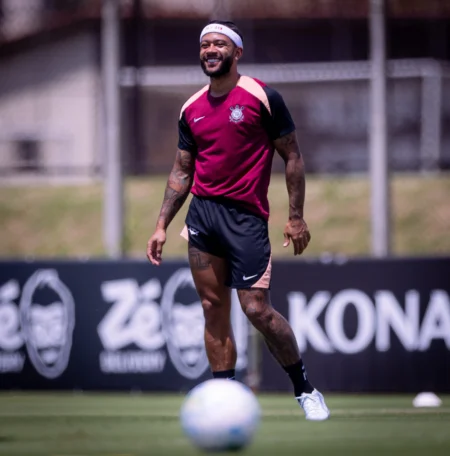 Gustavo Henrique e Memphis, reforços, voltam a lista de relacionados do Corinthians contra o Athletico-PR Gustavo Henrique e Memphis, reforços, voltam a lista de relacionados do Corinthians contra o Athletico-PR