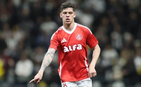 Internacional atinge marca de oito volantes, tornando o setor o mais completo do elenco