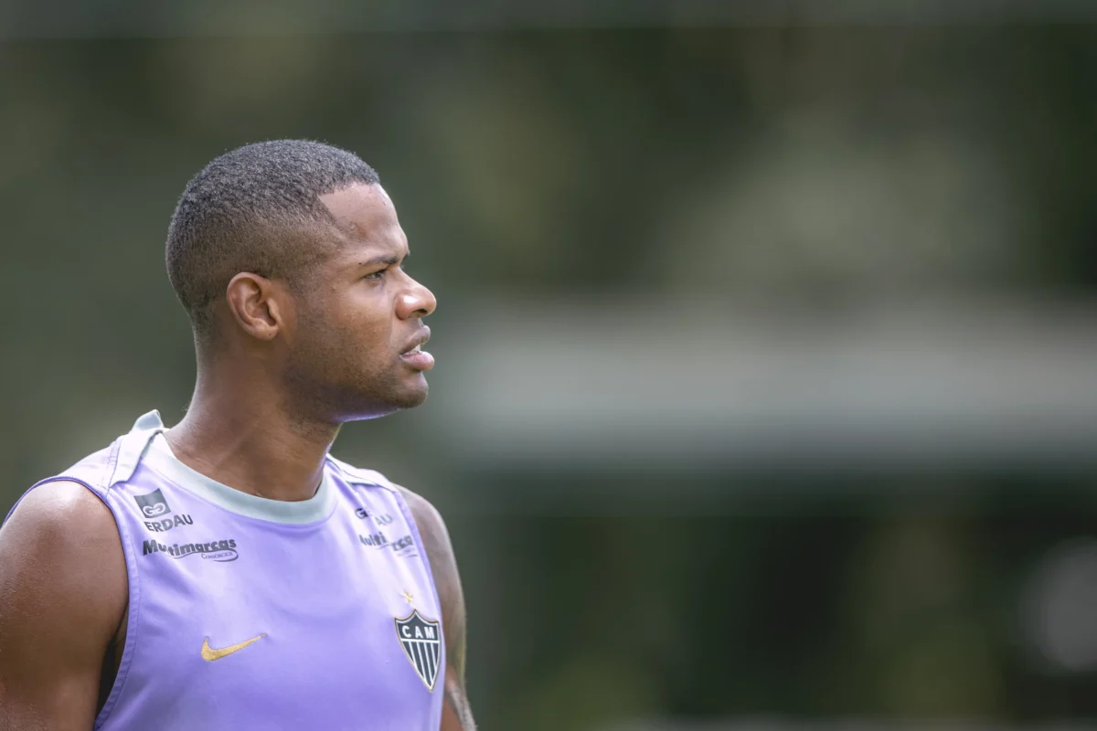 Júnior Santos negocia transferência para fora do Atlético-MG Júnior Santos negocia transferência para fora do Atlético-MG