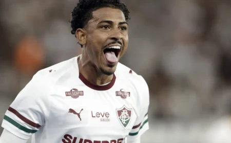 John Kennedy: ascensão no Fluminense o transforma em símbolo do ataque em 2026