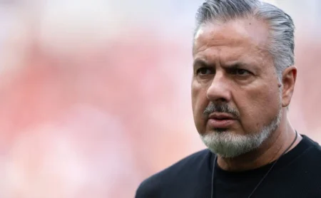 José Boto decide: Flamengo não contratará volante nesta janela