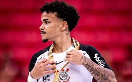 Kaio César confirmado como titular em Corinthians x Capivariano pelo Campeonato Paulista