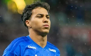 Kaio Jorge define futuro e saída do Cruzeiro depende de proposta atraente