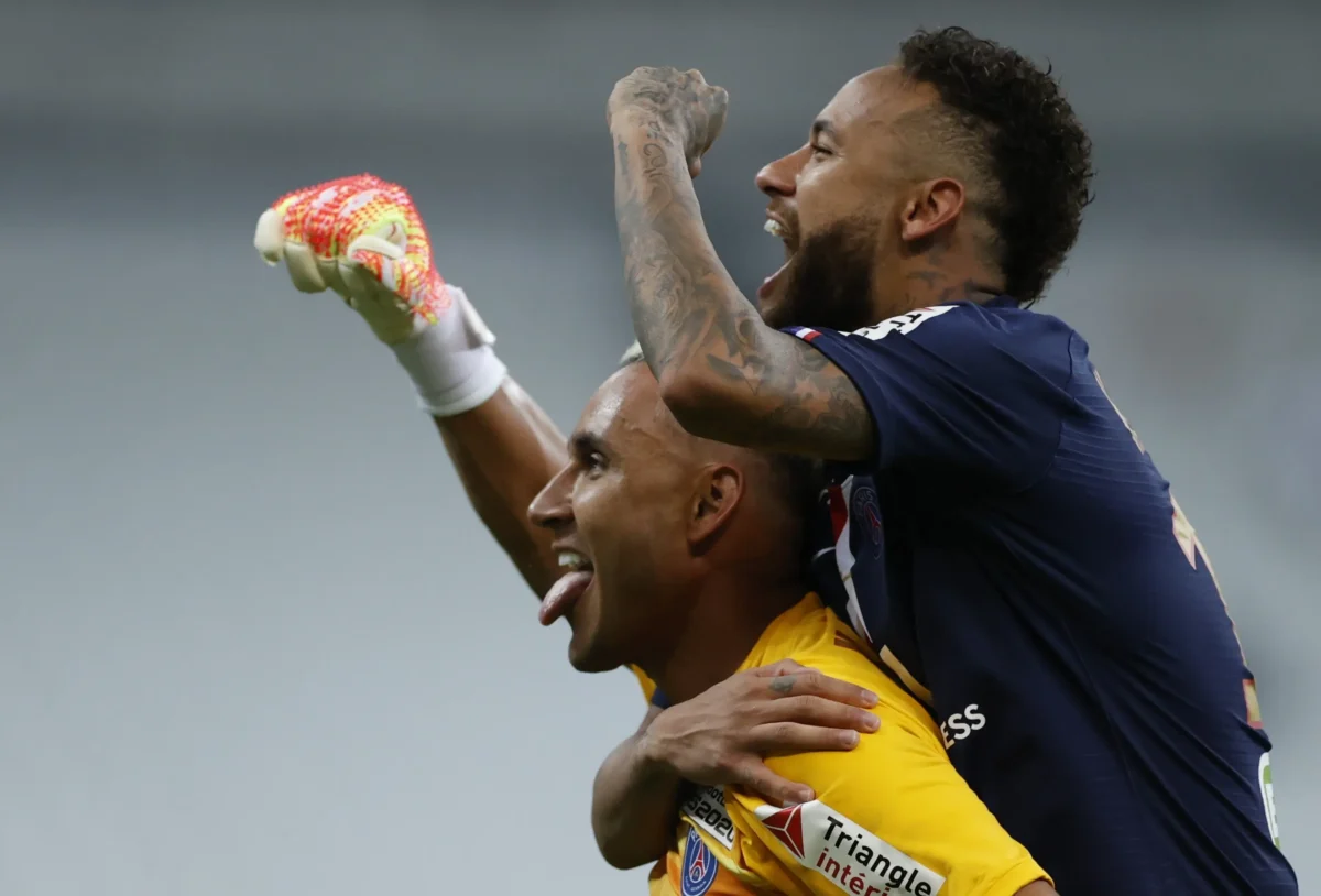 Keylor Navas elege Neymar como o melhor jogador com quem atuou: Ele me impressionou Keylor Navas elege Neymar como o melhor jogador com quem atuou: "Ele me impressionou"
