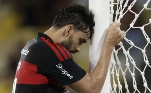 Lucas Paquetá: Sem gols e assistências, um padrão repetido do Flamengo à Europa