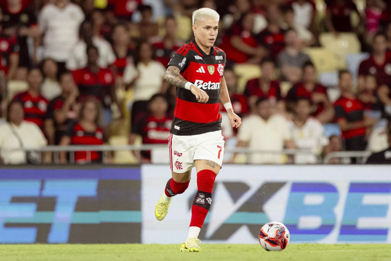 Luiz Araújo marca primeiro gol em 2026 e almeja mais espaço no Flamengo