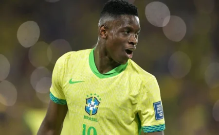 Luiz Henrique, sondado pelo Flamengo, desperta interesse do Palmeiras; Flamengo evita leilão.