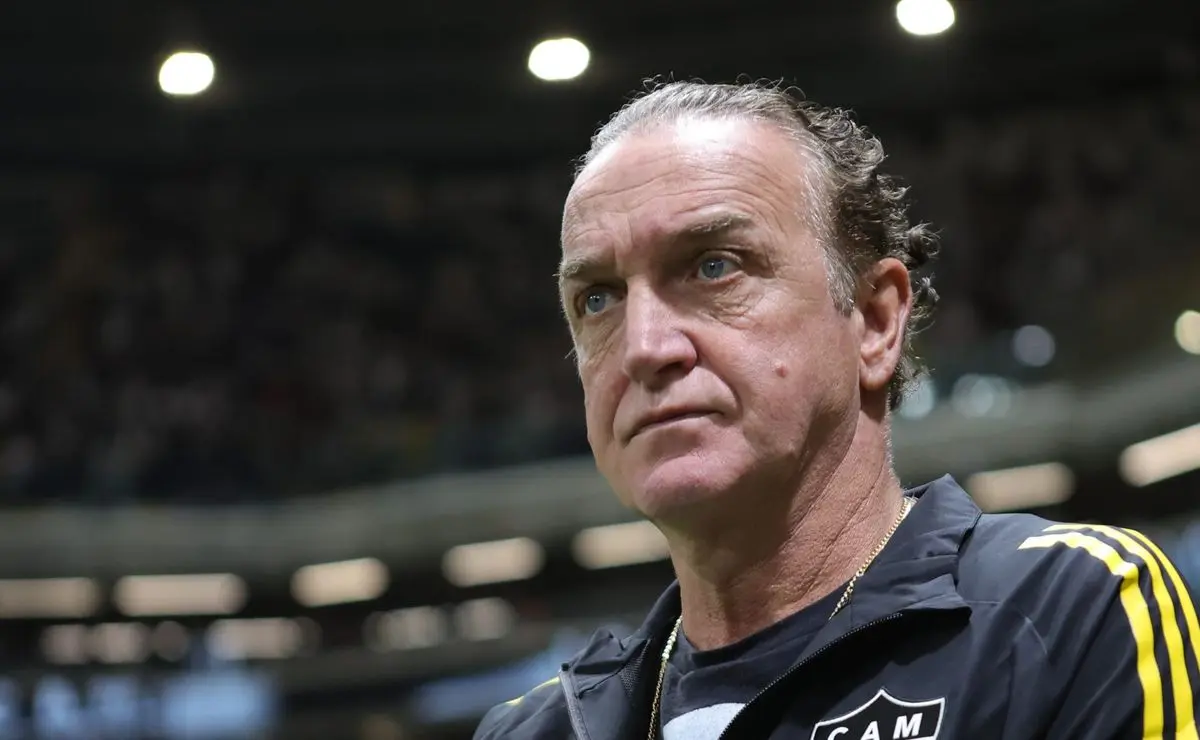 Marcelo Teixeira tem Cuca como prioridade para substituir Vojvoda no Santos, com pressão interna crescente Marcelo Teixeira tem Cuca como prioridade para substituir Vojvoda no Santos, com pressão interna crescente