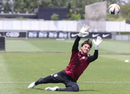 Matheus Donelli, do Corinthians, é emprestado a clube dos Emirados Árabes