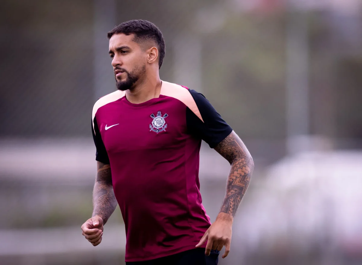 Matheus Pereira fora do treino e é desfalco do Corinthians contra a Portuguesa