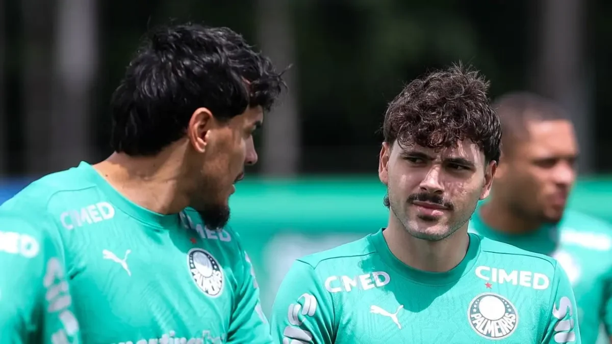 Maurício, do Palmeiras, revela auxílio de Gómez e detalha cidadania paraguaia: É uma opção a mais Maurício, do Palmeiras, revela auxílio de Gómez e detalha cidadania paraguaia: "É uma opção a mais"