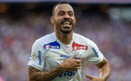 Moisés reforça o Santos com histórico de destaque na carreira