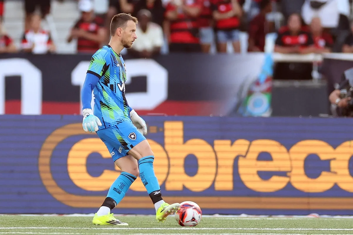 Neto é desfalque no Botafogo contra o Nacional Potosí; Correa e Cabral voltam Neto é desfalque no Botafogo contra o Nacional Potosí; Correa e Cabral voltam