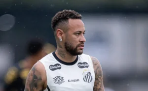 Neymar sob pressão: torcida organizada do Velo Clube exige decisão sobre a Copa