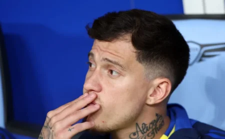 Otávio no Corinthians: desejo nas redes não garante retorno da Arábia Saudita