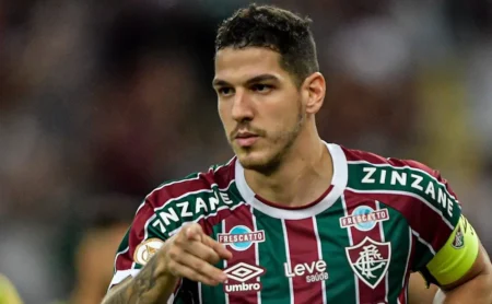 Palmeiras avança em negociação com staff de Nino e define estratégia para liberação do Zenit