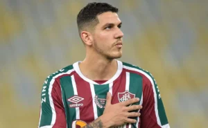 Palmeiras mira reforço ex-Fluminense, Nino, para jogar com Jhon Arias