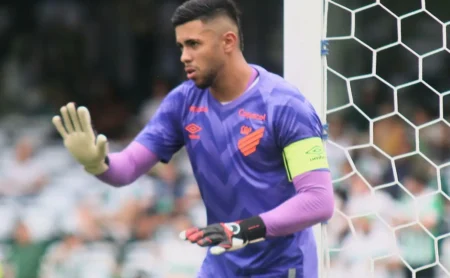 Palmeiras vê proposta por Morisco recusada e intensifica busca por Mycael Palmeiras vê proposta por Morisco recusada e intensifica busca por Mycael