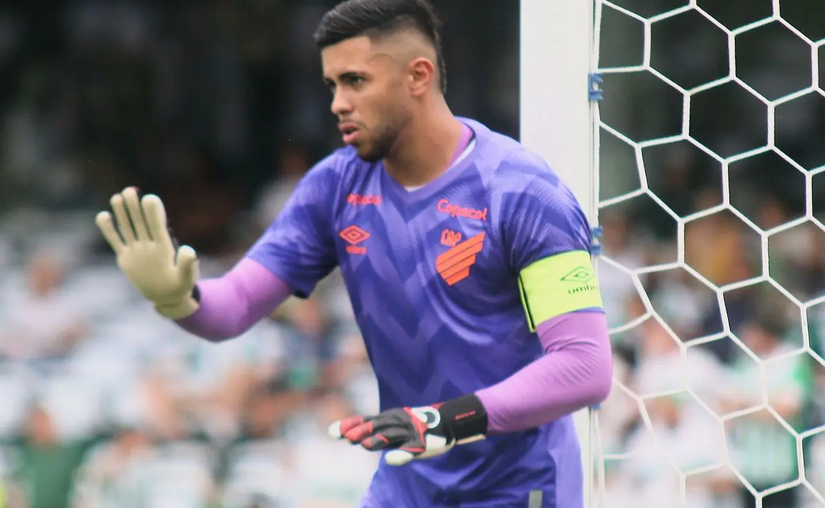 Palmeiras vê proposta por Morisco recusada e intensifica busca por Mycael