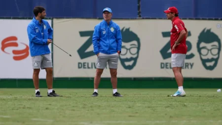 Palmeiras treina jogadas para a semifinal do Campeonato Paulista