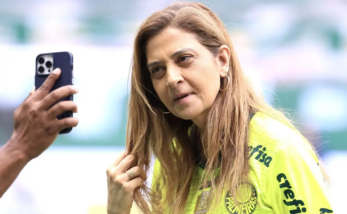 Palmeiras mira reforço na zaga após Jhon Arias, com aval de Leila Pereira Palmeiras mira reforço na zaga após Jhon Arias, com aval de Leila Pereira