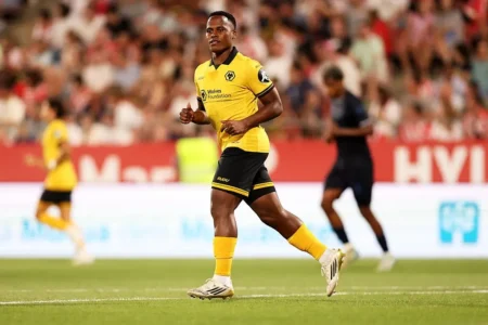 Palmeiras acerta contratação de Arias por R$ 154 milhões em parcelamento de quatro anos