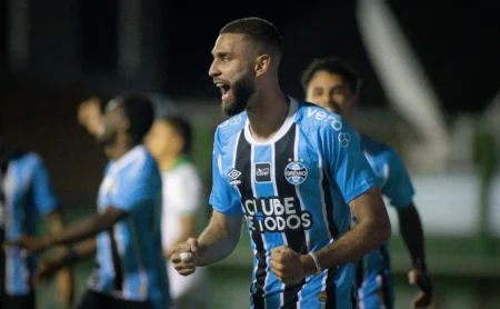 Palmeiras: Wagner Leonardo só será contratado com oferta de R$ 49 milhões Palmeiras: Wagner Leonardo só será contratado com oferta de R$ 49 milhões