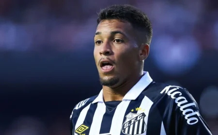 Palmeiras avalia Marcos Leonardo, mas descarta investida imediata após ausência no Al-Hilal