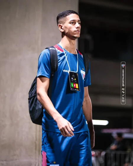 Palmeiras acionará o Fortaleza na CNRD por dívida de Gustavo Mancha