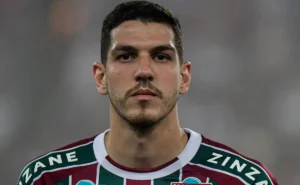 Palmeiras suspende negociação por Nino e busca outros zagueiros