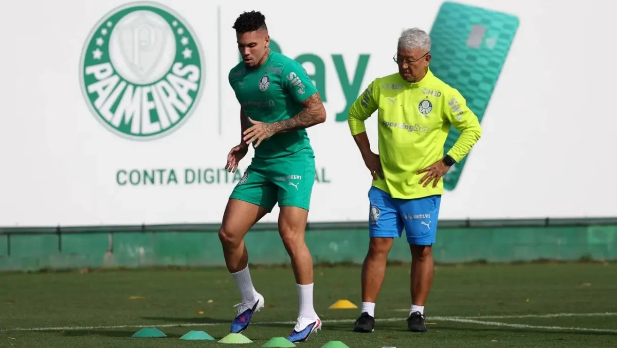 Palmeiras recebe Felipe Anderson e tem evolução positiva de Paulinho
