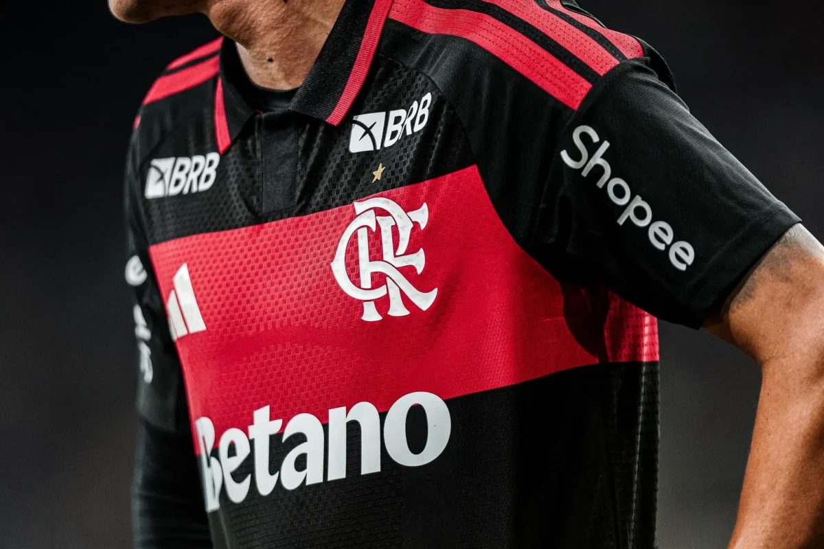 Patrocinador do Flamengo reduz em 60% investimento anual e busca reestruturação de parceria