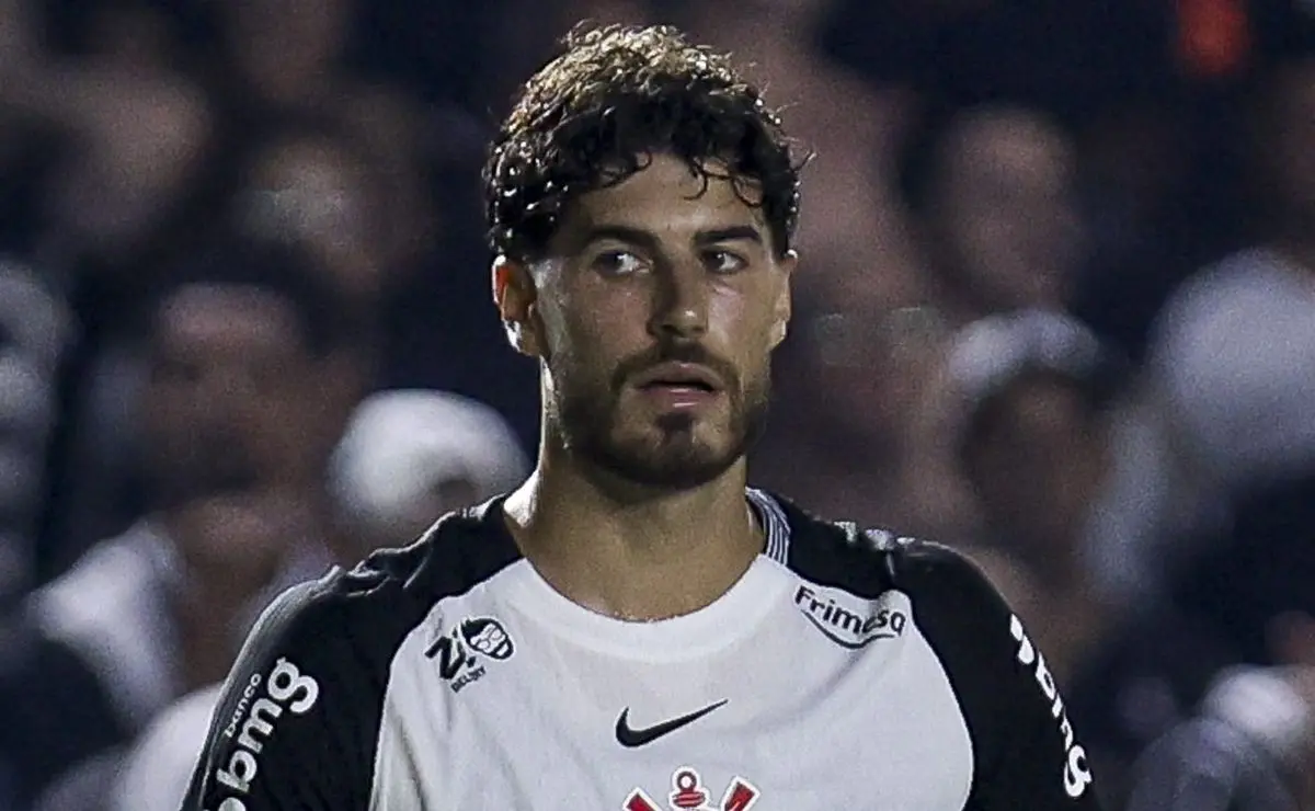Pedro Raul desperdiça gol inacreditável em Portuguesa x Corinthians pelo Paulistão Pedro Raul desperdiça gol inacreditável em Portuguesa x Corinthians pelo Paulistão