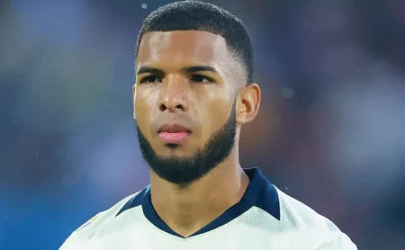 Pedro Vite demonstra entusiasmo com o Santos, mas acordo com o Pumas é descartado.