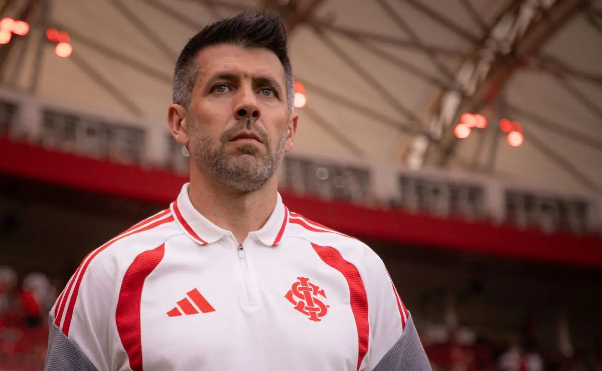Pezzolano detalha situação dos desfalques no Internacional para o próximo jogo do Brasileirão Pezzolano detalha situação dos desfalques no Internacional para o próximo jogo do Brasileirão
