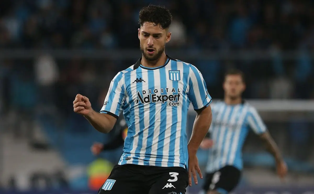 Racing pede R$ 31 milhões por Marco Di Cesare; Santos busca acordo